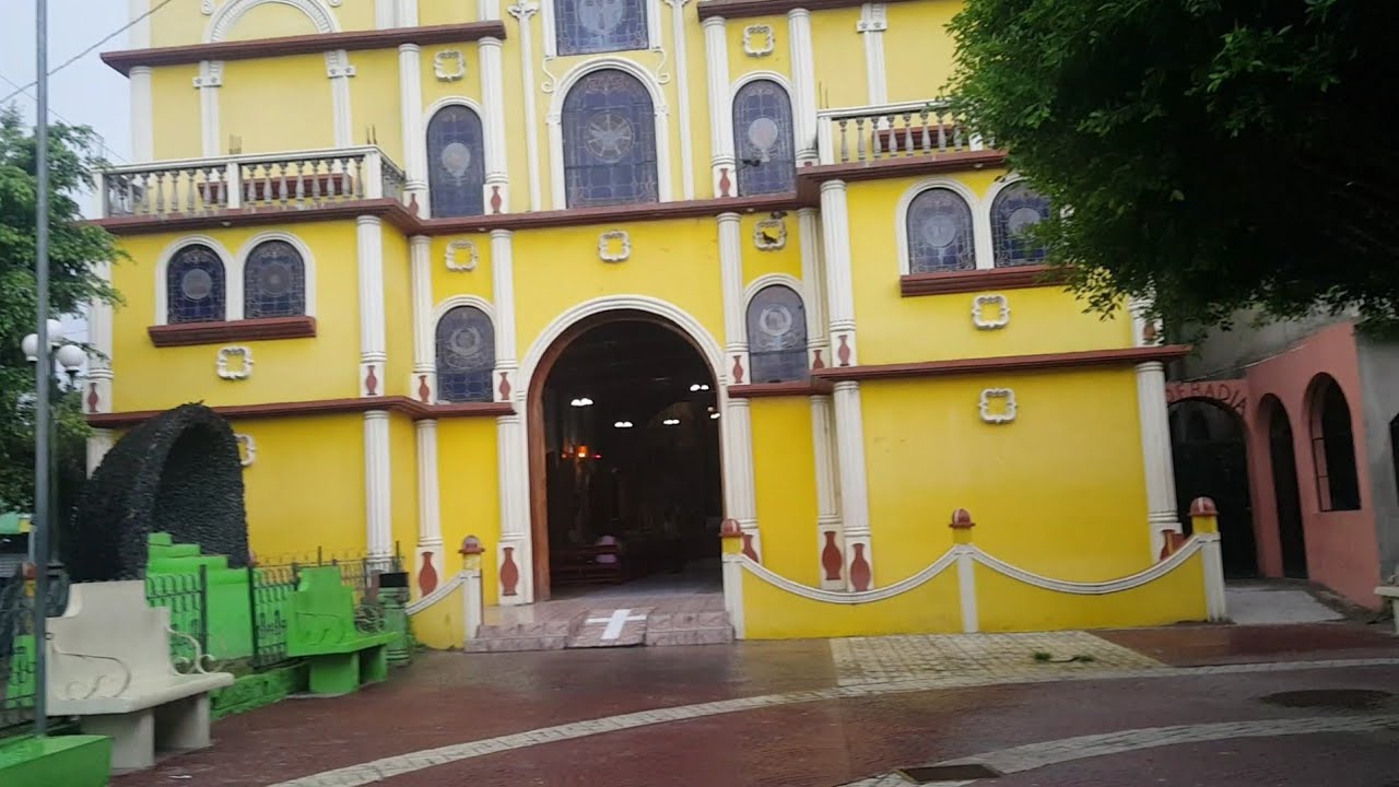 Paraiso de Osorio, recorrido en la calle principal
