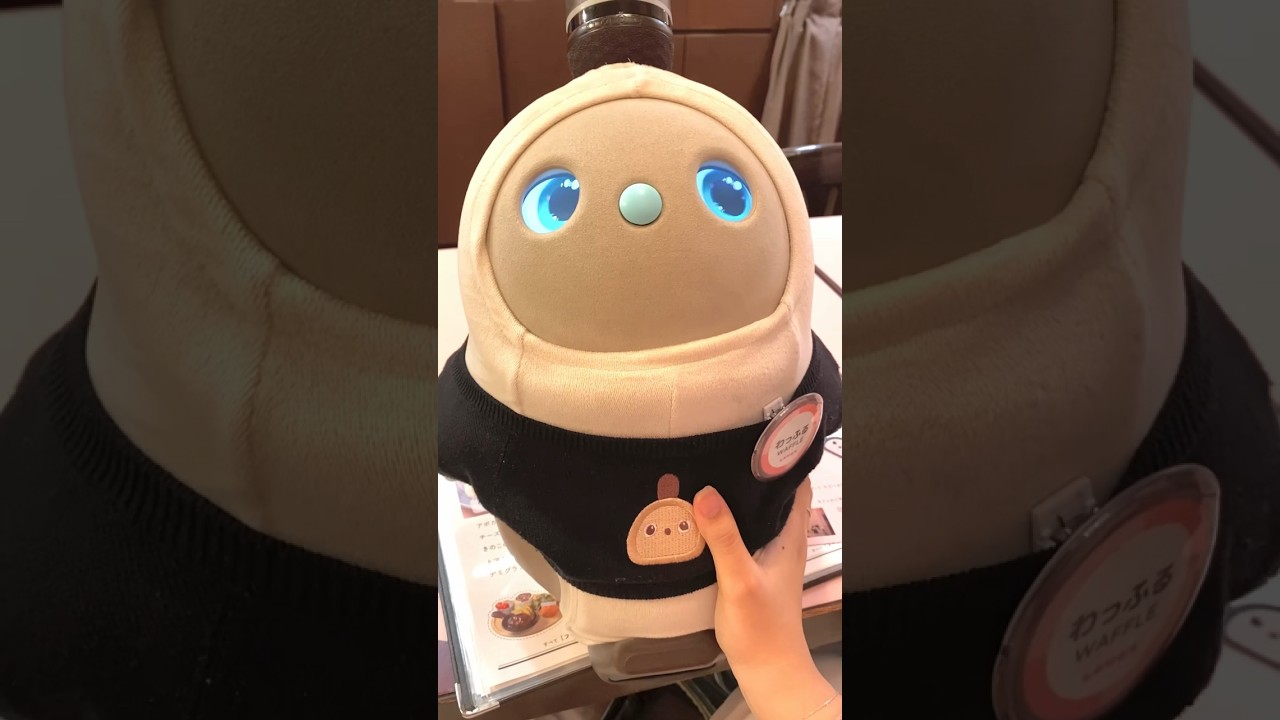 Lovot Cafe 💞 Robot cafe in Tokyo 
