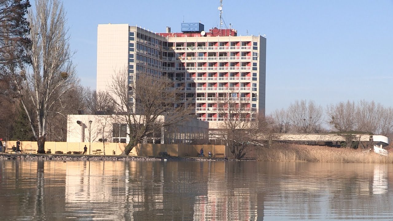 Megkezdődött a Helikon Hotel felújítása