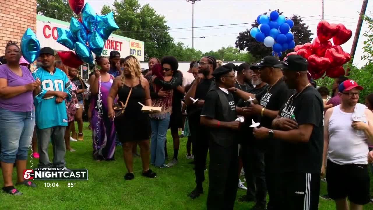 'He brought us all together': Family remembers Manny Collins at vigil