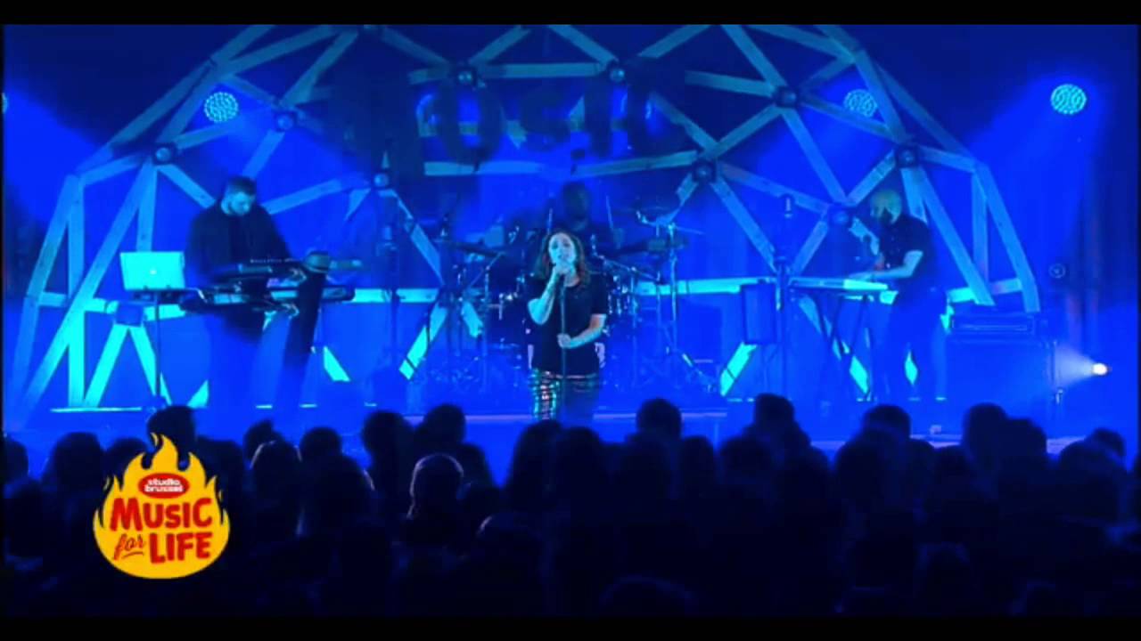 MFL13 - Katy B - Crying For No Reason & 5AM (live)