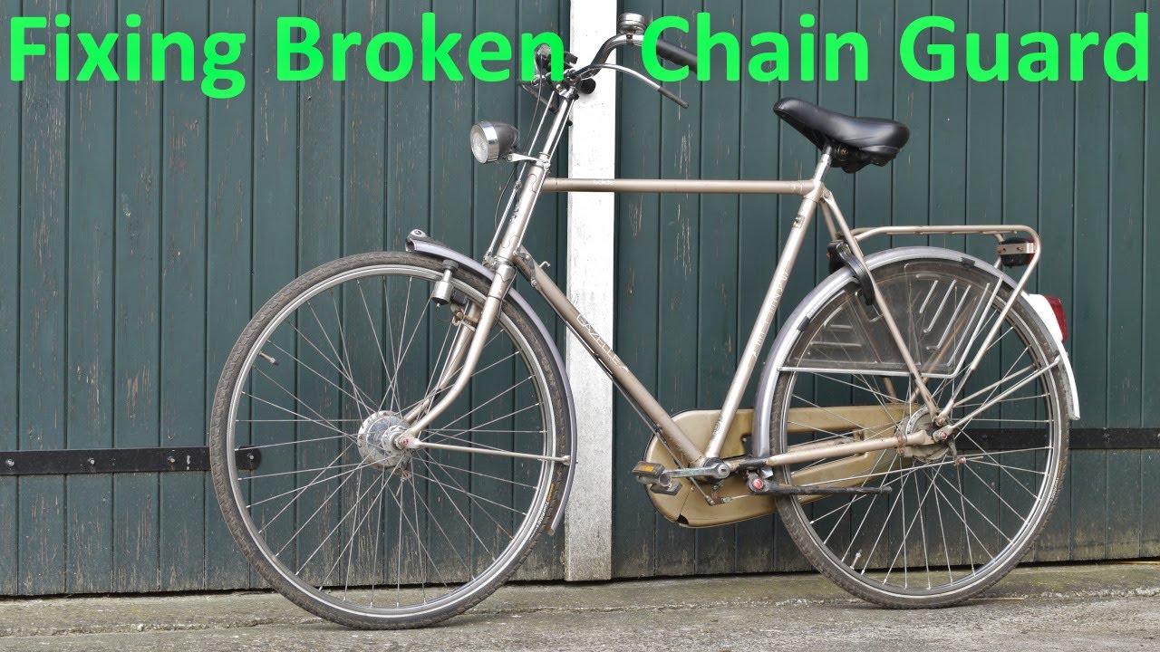 Fixing the chain guard on the old gazelle solide bicycle