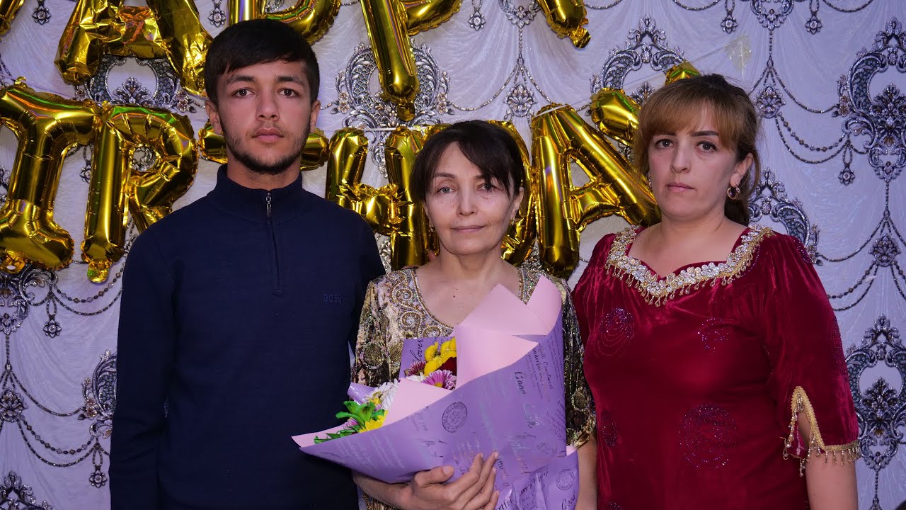 Зодрӯз муборак Дилнавоз ойти, табрик аз номи фарзандон дар деҳаи Оқсоф