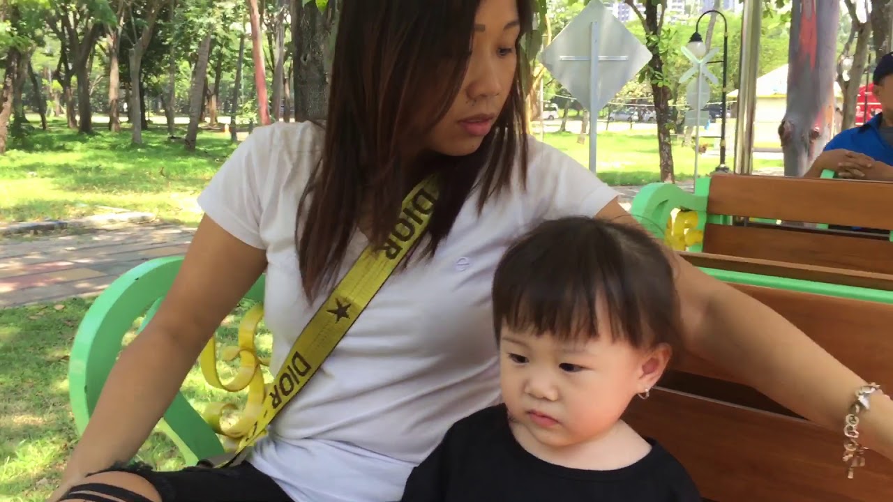 Naik kereta mini Ancol (Stasiun Dufan - Stasiun Sea World)