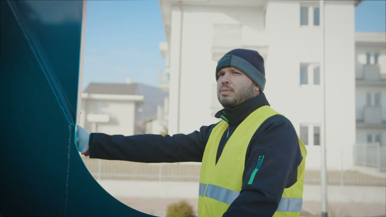 Osprzęt serii  M1 - M2- M3 Electric - śmieciarka z tylnym systemem zbierania z osłoną.