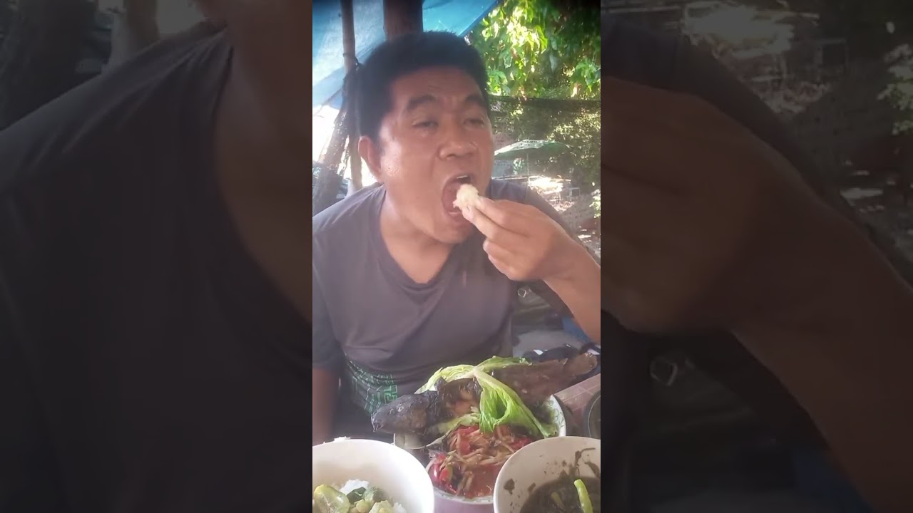 พลคนกินแซบ #eating #แกงผักขี้เหล็ก #ส้มตำรสแซบ#อิทธิพล 