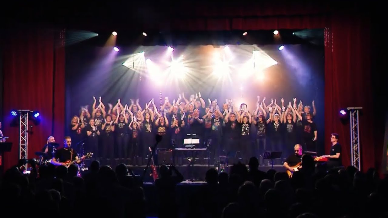 ANOTHER BRICK IN THE WALL PART. 2 + COMFORTABLY NUMB (Pink Floyd) - Chorale Pop-Rock CrescendO