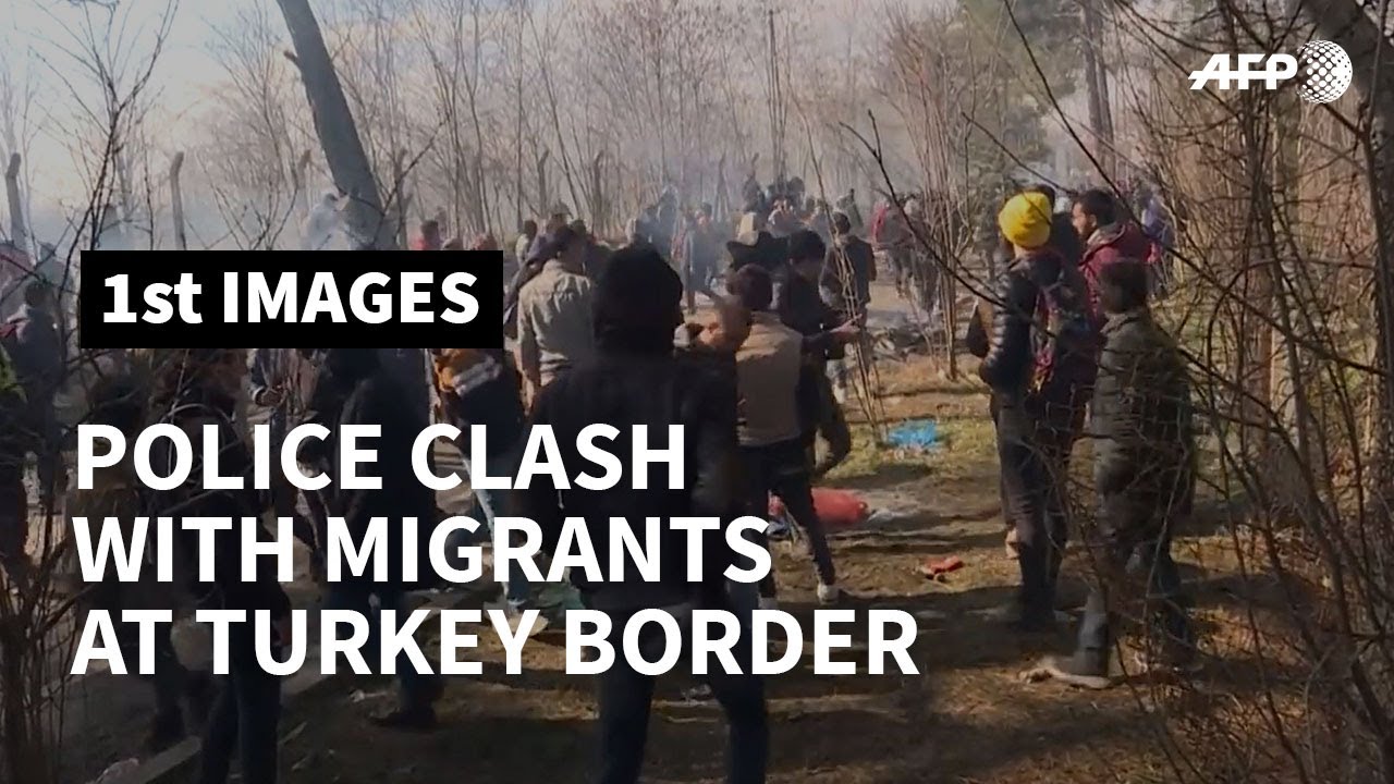 Migrants at the Turkish border attempt to cross over into Greece | AFP