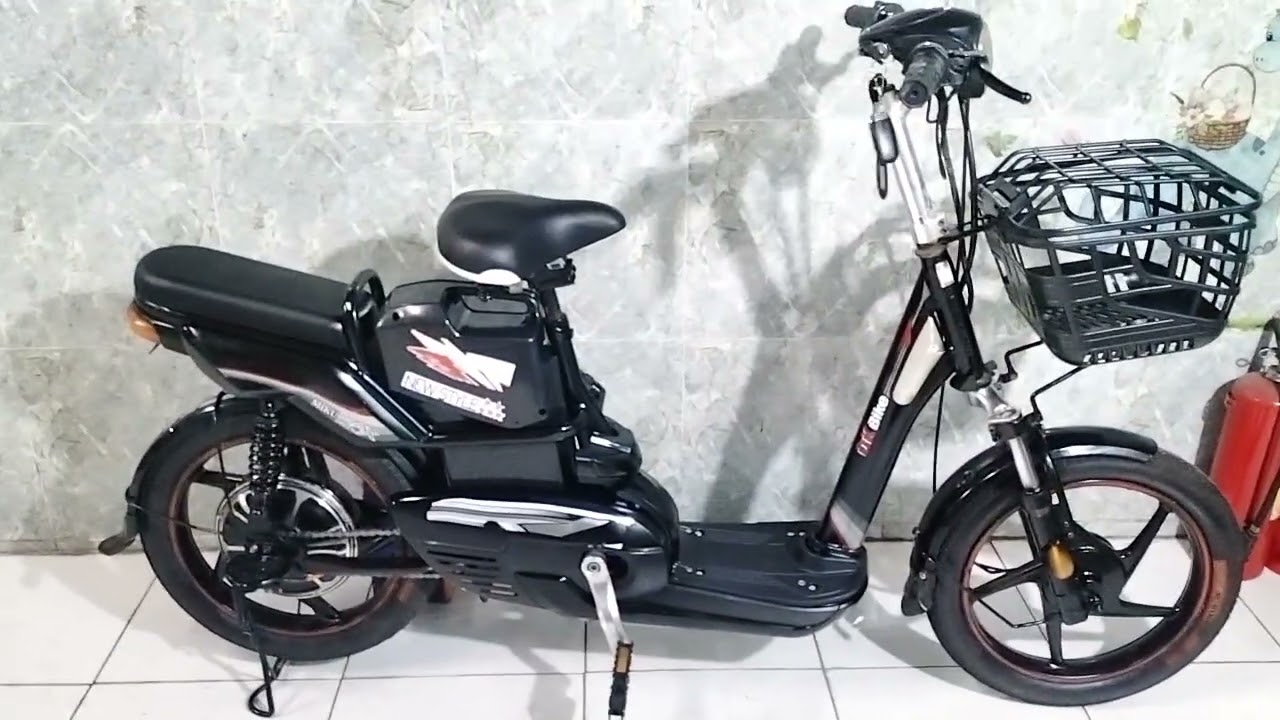 Xe đạp điện DK Bike đã qua sử dụng, giá 5,4 triệu, lắp bình mới, bảo hành 1 năm.đt: 0389565476