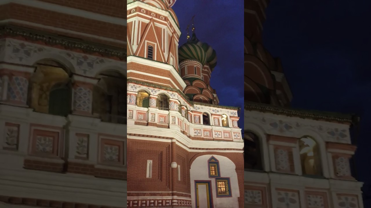 Колокольный звон. Храм Василия Блаженного в Москве. Ночь музеев 2017.