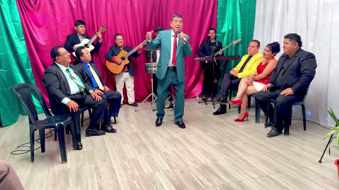 JUANITO REYES  EN SU HOMENAJE EN VIVO