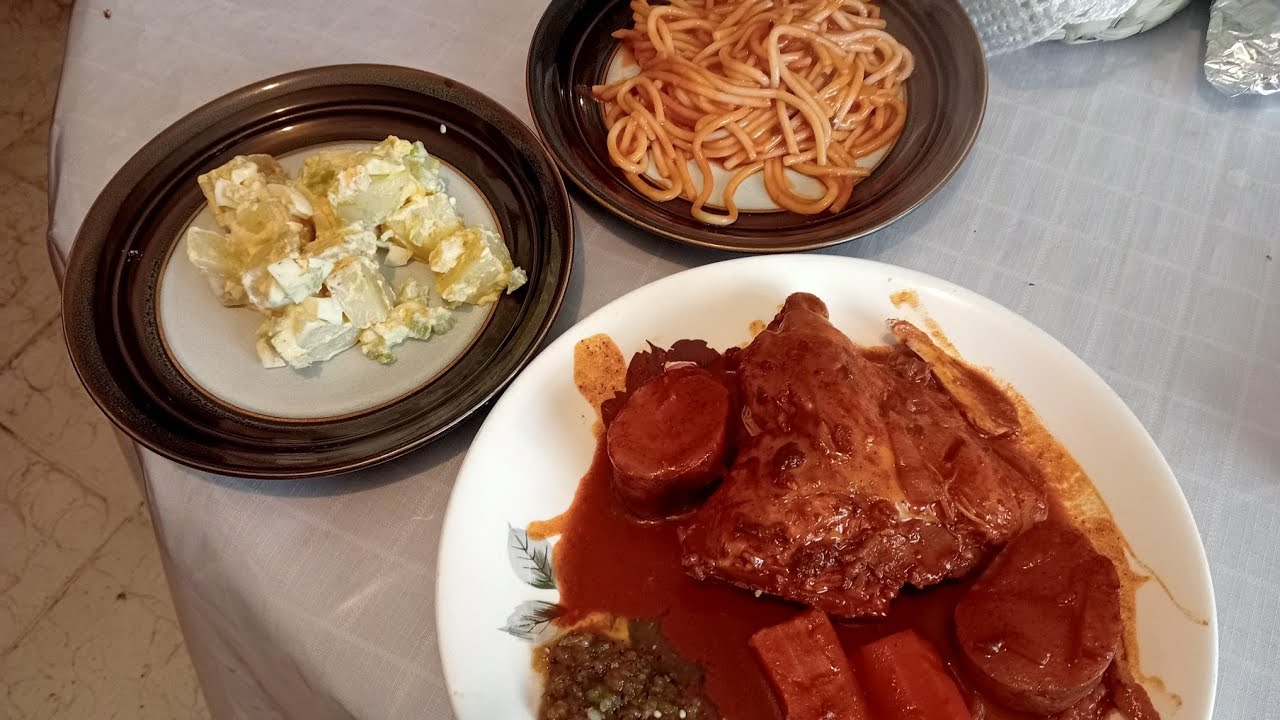 Pollo en achiote, espagueti y ensalada rusa  eso cocinamos hoy 