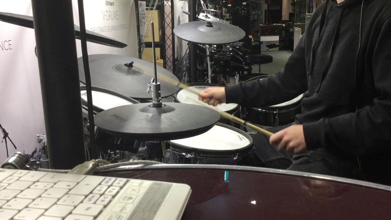 Noah Gerlach - just jamming on the td50 at musicstore Schlaile in Karlsruhe