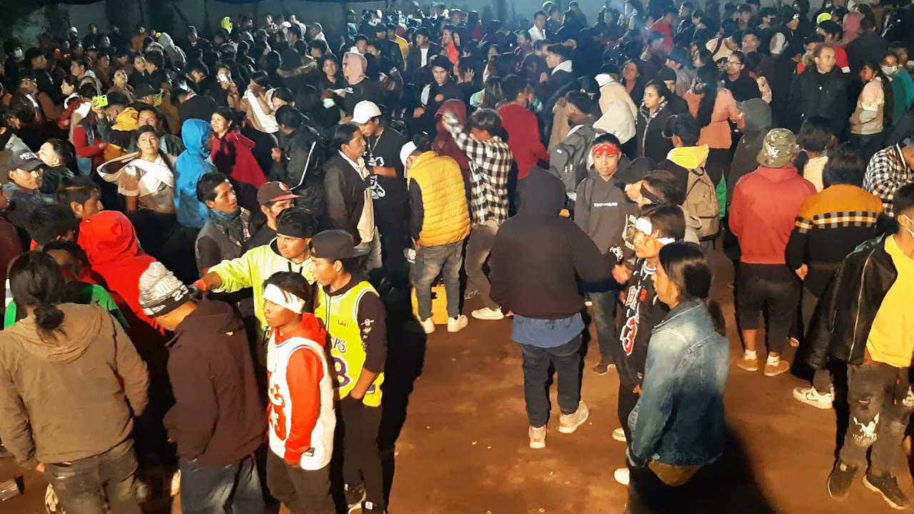 Orquesta La Ronlan Bans En Vivo En Morlan 2021.Tu foto. Vida Ya No Es vida.Por Tu Culpa..