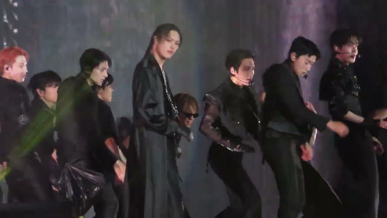 Ice On My Teeth by Ateez in Wrigley Field Chicago
