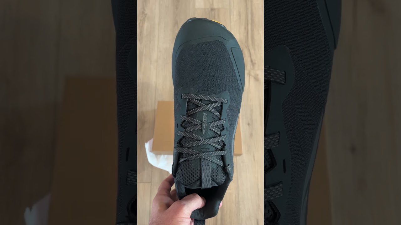 Altra Lone Peak 9+ unboxing & first impressions. #thruhiking #backpacking #altra