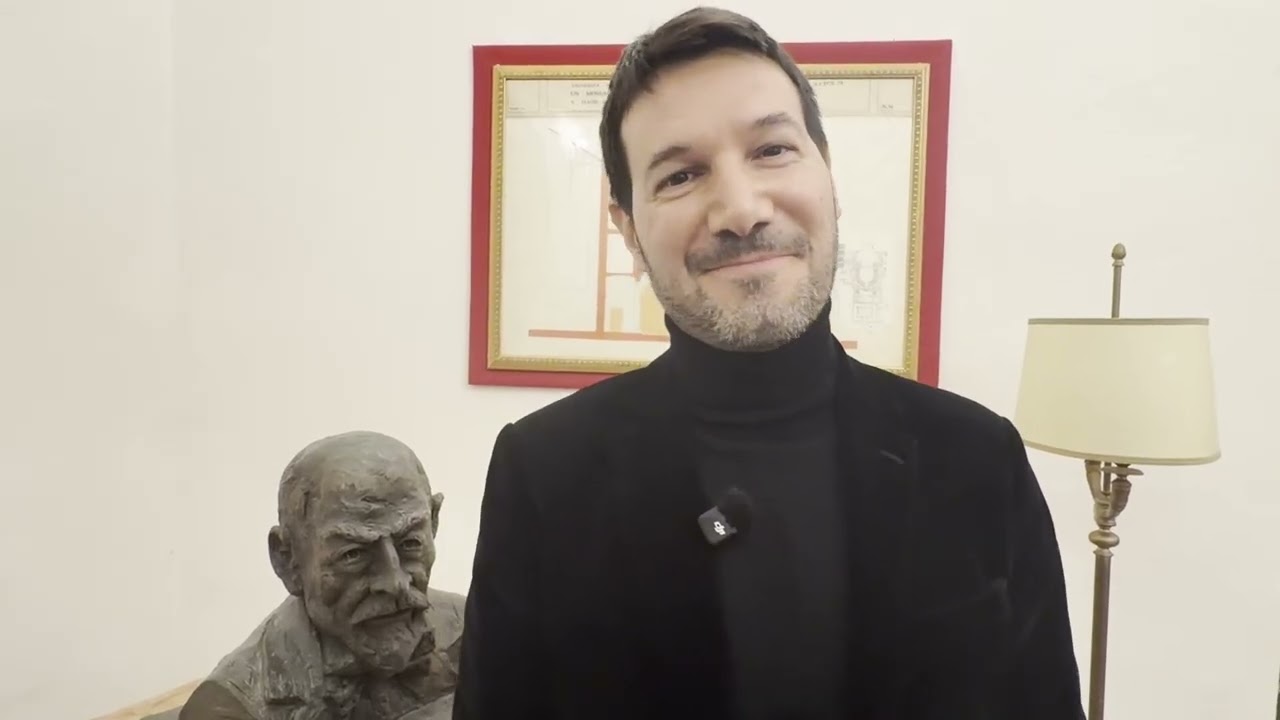 Passo a Due,  Il cinema entra al Teatro Pirandello