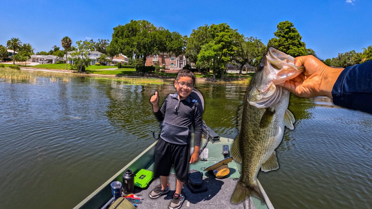 Exploring The Chain of Lakes In Central Florida | Searching For Giant Fish on a Hot Summer Day
