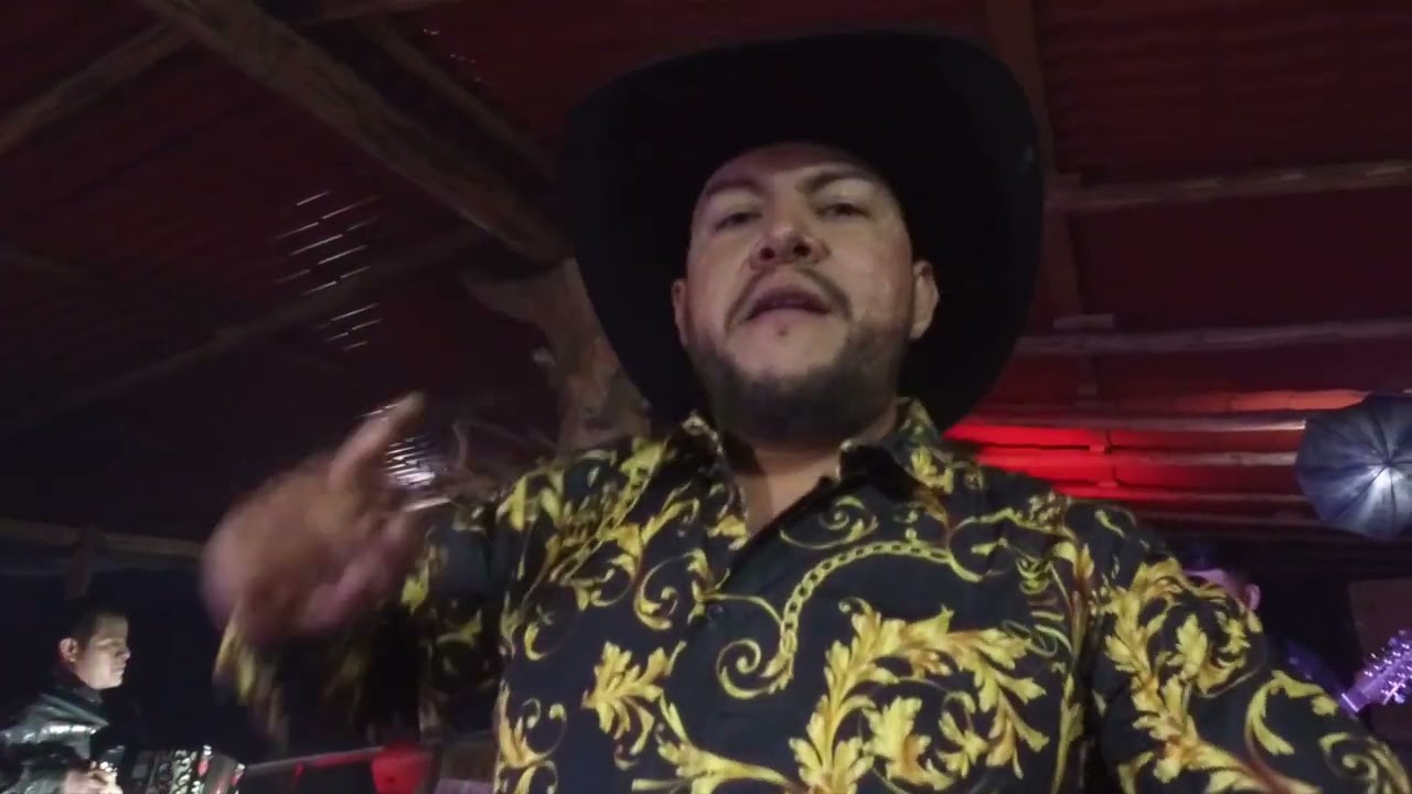 ROBERTO CARDENAS ( v&iacute;deo oficial)  - PABLO DEL ANGEL 