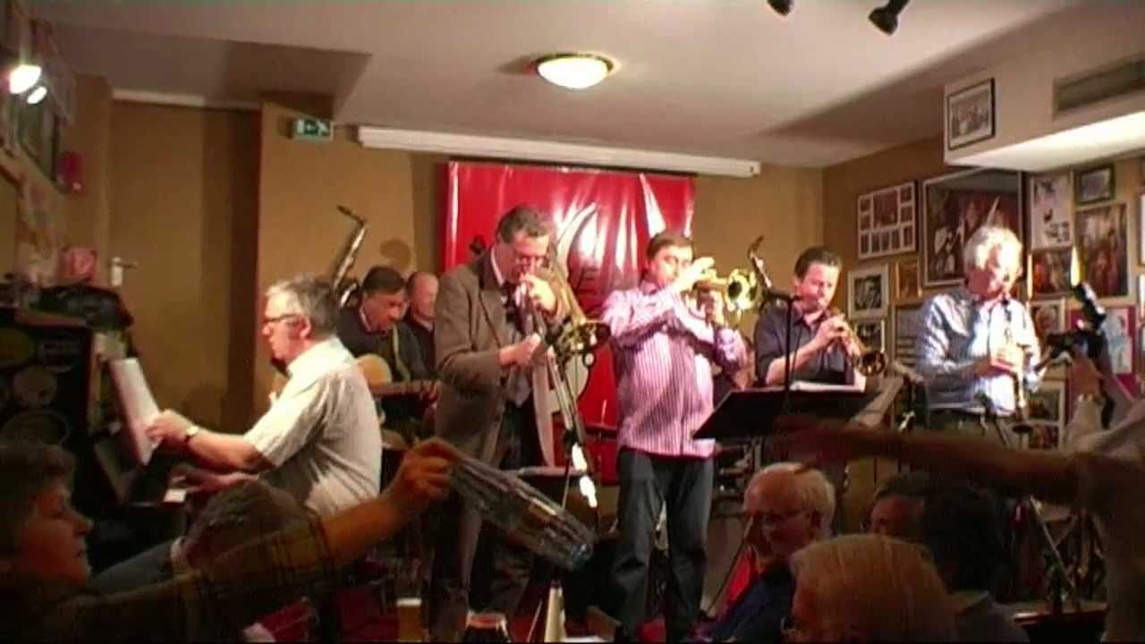 Allotria Jazzband plays 'The Pearls'
