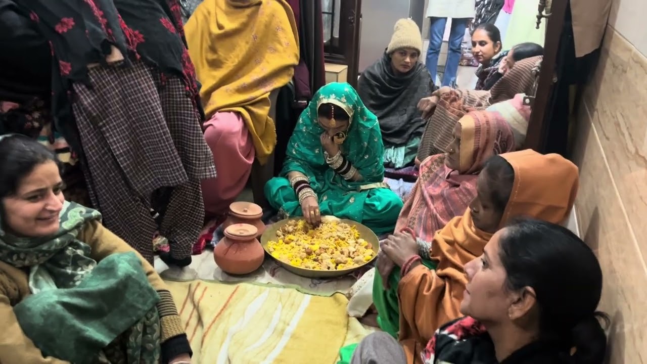 Sasural me pehli rasoi me bnaya halva ❤️🤷🏼‍♀️# ghumne gye etni door😳😳