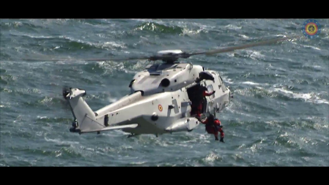 Hi-Line transfer procedure by Belgian Air Force NH90 SAR.