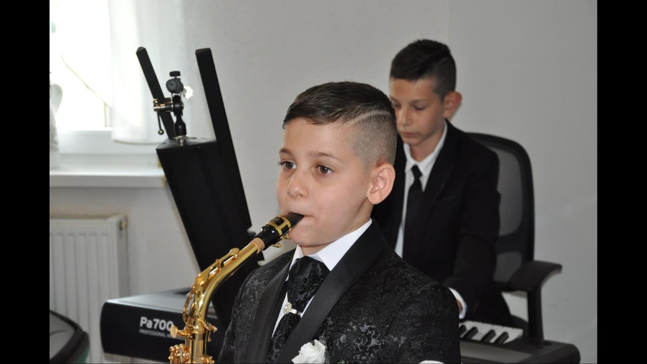 Jožko Prvé sväté prijímanie  nový saxofonista  Boys Smižany
