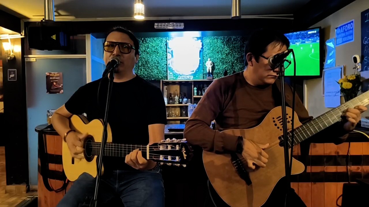 Entre Manos - Duele Amar (En vivo)