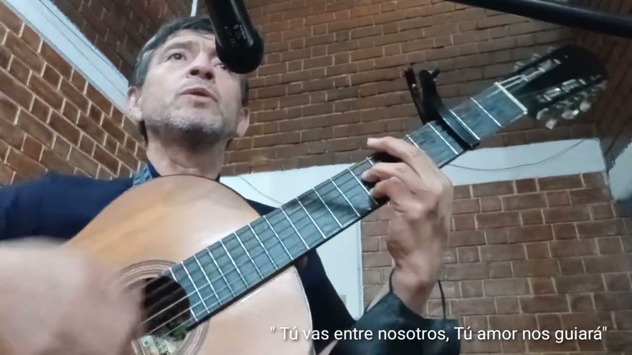 HACIA TI MORADA SANTA. (CORO MARIO ATALAYA)