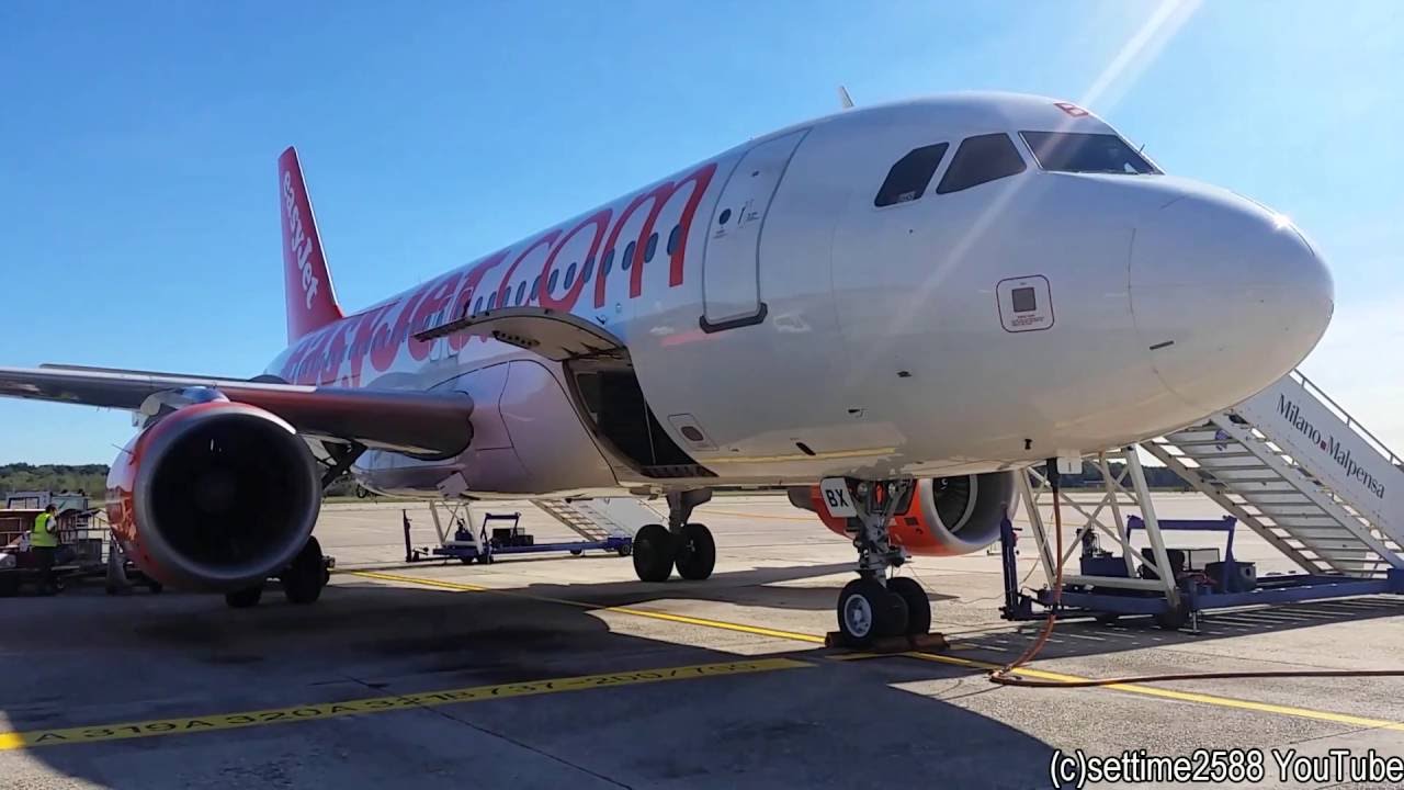 Milan Malpensa to London Gatwich Full Flight. EasyJet EZY5294 Airbus A319 (G-EZBX)