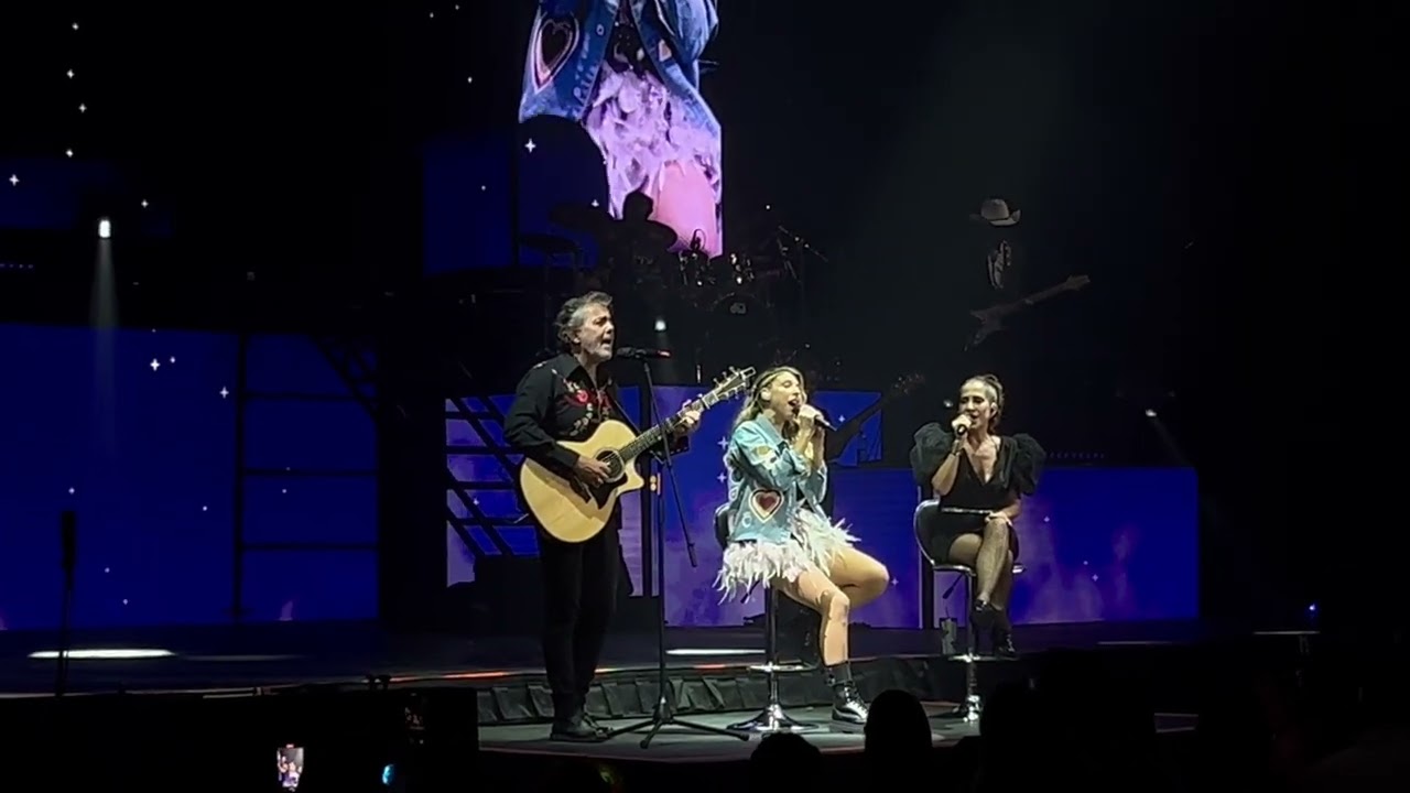 Intermedio - canciones variadas (Flor Bertotti Tour 2024 en Monterrey 12/02/2024)