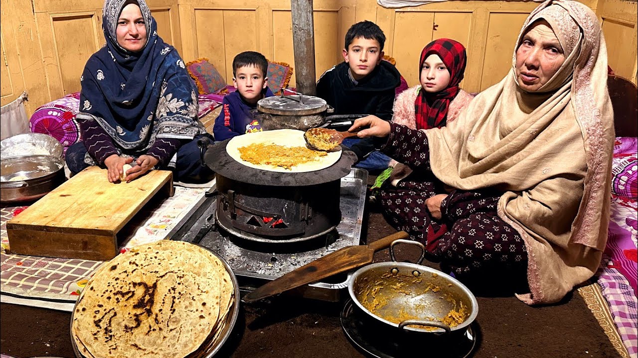 How To Survive In Winter in High Mountain Gilgit Baltistan  Pakistan||
