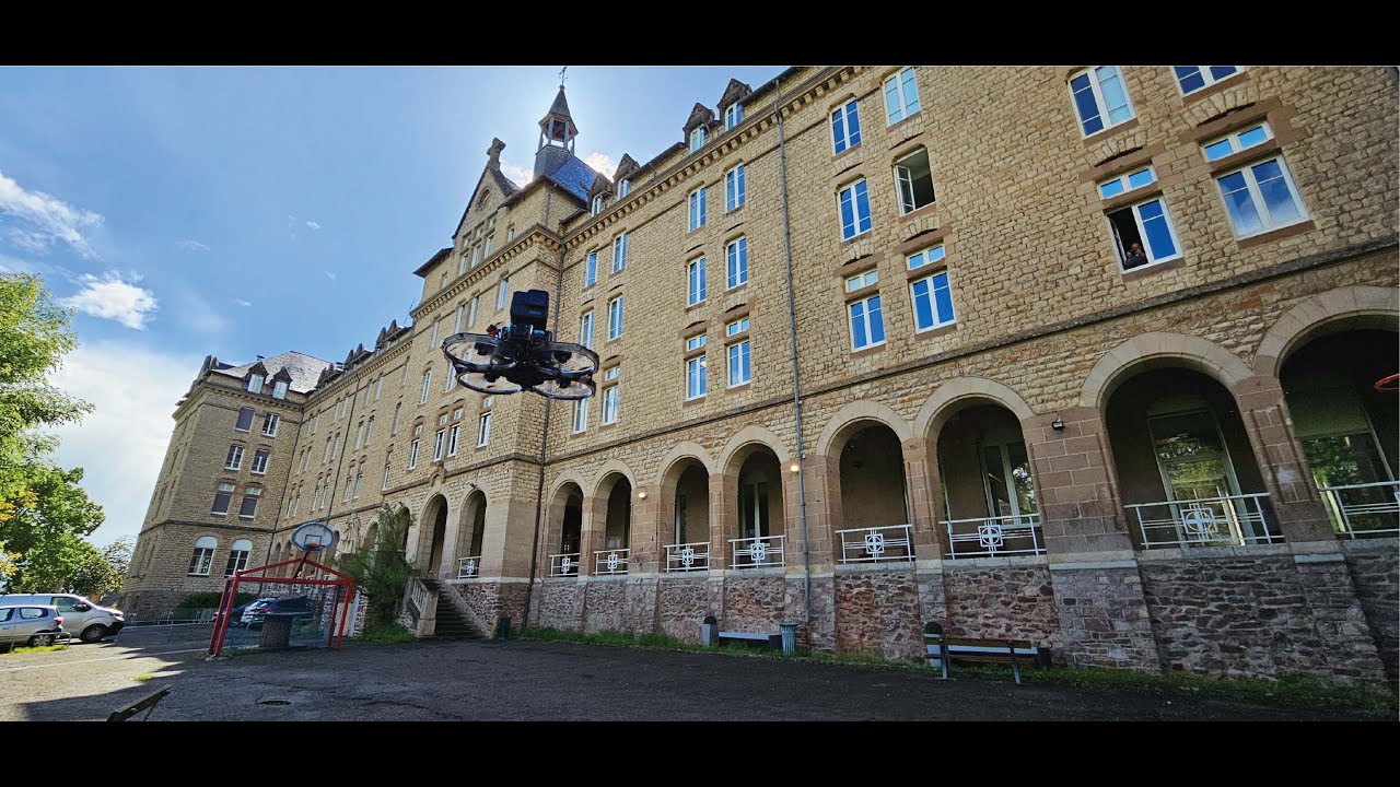 Room Tour Lycée Louis Querbes - One Shot FPV - VDrone Production