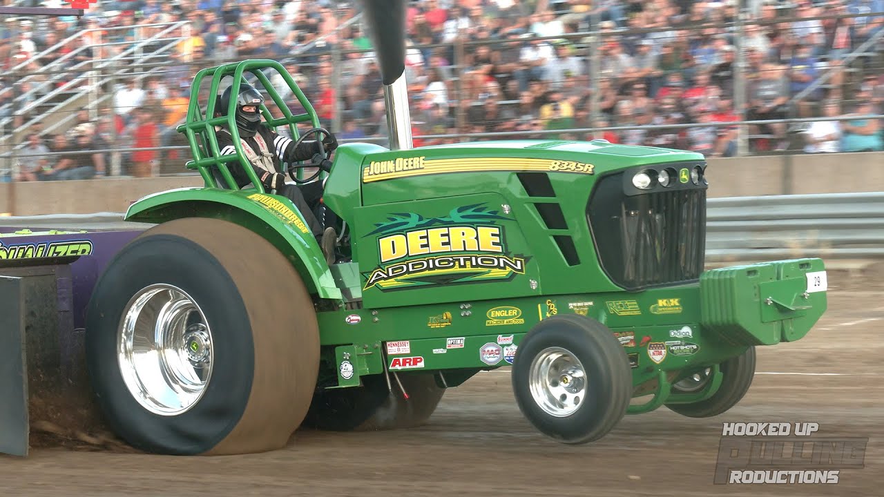 Pro Farm Tractors & Light Pro Stock Tractors Pulling in Lancaster, WI - Tractor & Truck Pulling 2023