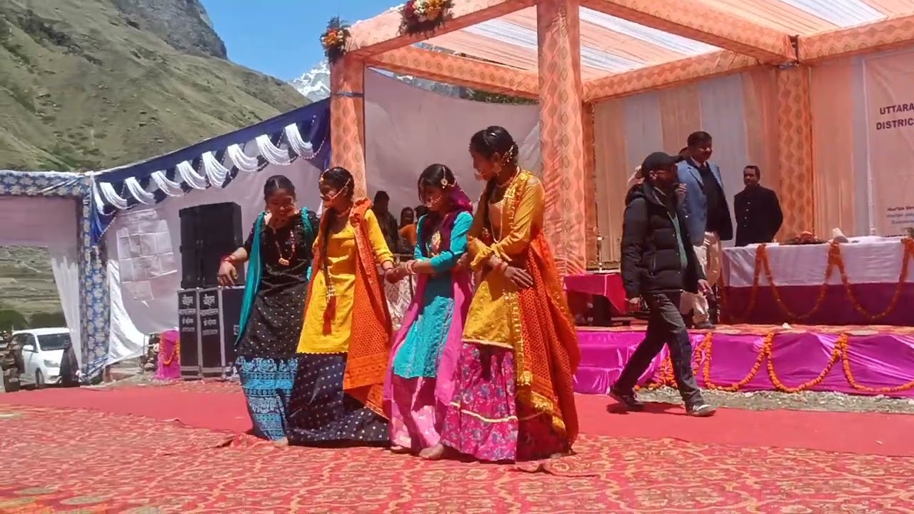 कोटा का बटन गढ़वाली डांस