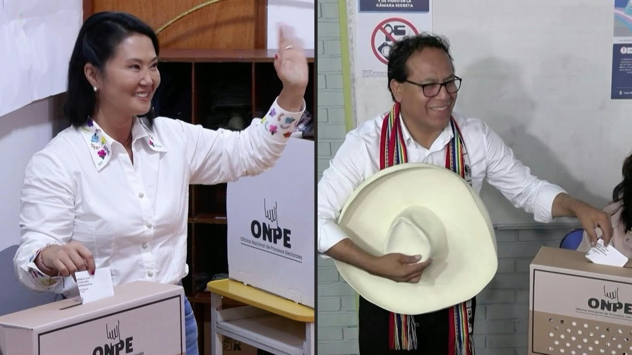 Los candidatos Keiko y S&aacute;nchez acuden a votar en re&ntilde;ido balotaje en Per&uacute; | AFP