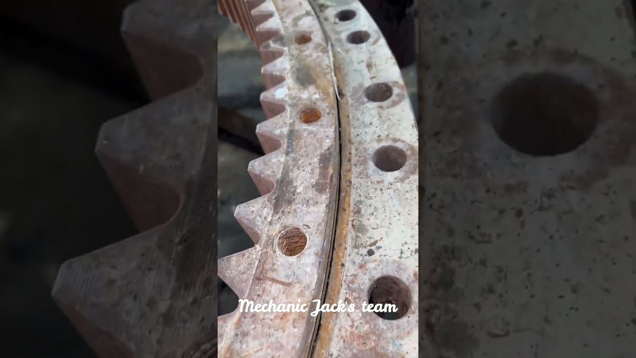 Repair Excavator Turntable Bearing