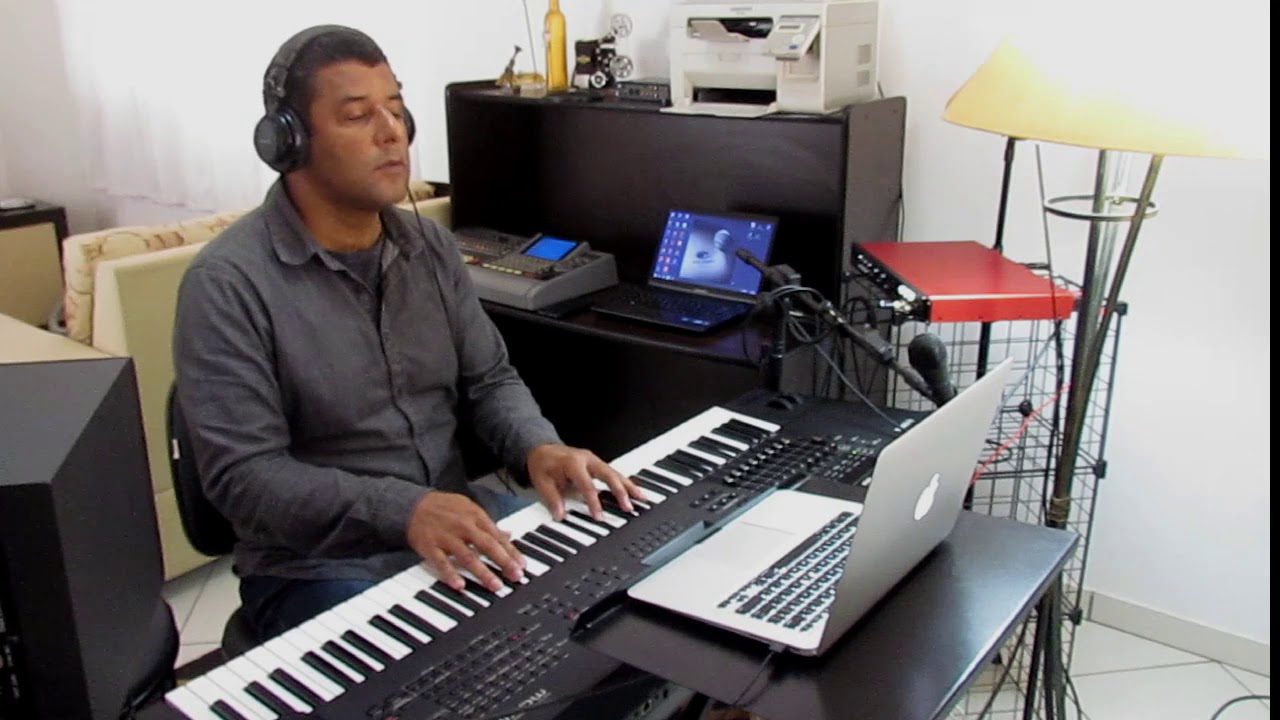 Eastbound (Fourplay)  por Osiel Bastos - Piano Cover