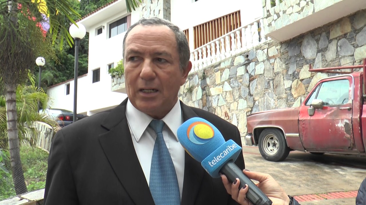 Casa del Gral. Vivas fue allanada por  funcionarios de la Dgcim