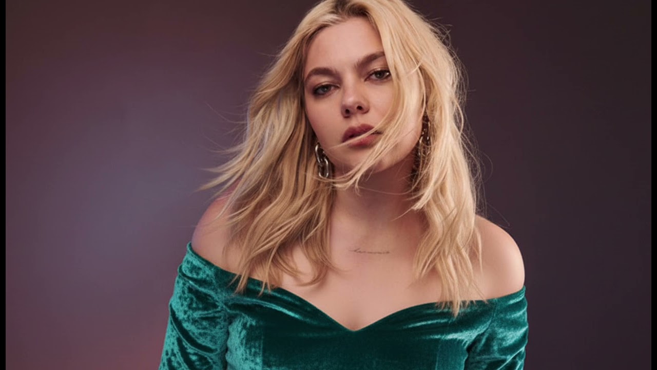 Selfie avec le Soleil – Louane (Clip Officiel)