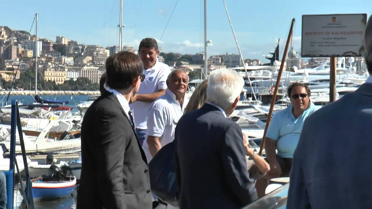 Napoli - Il Presidente Mattarella a Mergellina -live- (27.09.15)