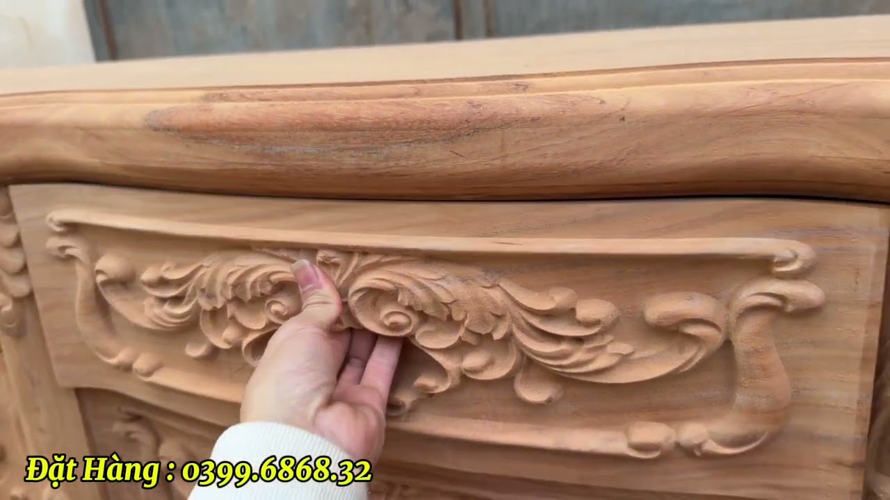 Hàng Đặt Dòng Đỉnh Cao - Chiếc Kệ Tivi Hoàng Gia Chân Liền 14cm Mặt Tràn Nguyên Khối 