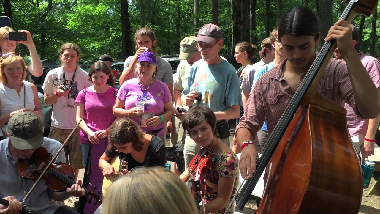 Pretty Little Girl jam at Clifftop