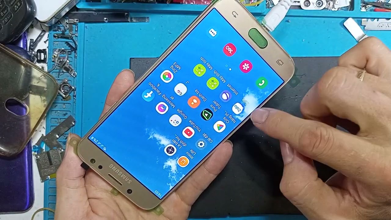 Thay màn hình Samsung j7pro