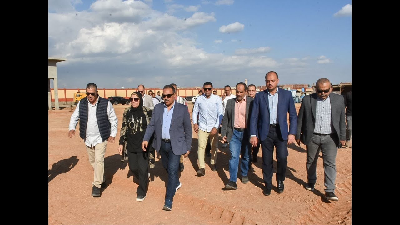 جولة تفقدية لمحافظ الشرقية بمدينة مشتول السوق (مشروع إنشاء محطة معالجة الصرف الصحي بقرية إبراش-