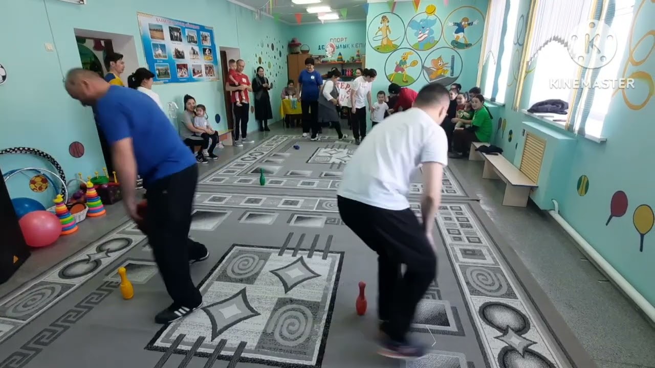 "Әкем, Анам және мен" атты отбасылық спорттық сайыс  Дене шынықтыру жетекшісі : Акажанова Г.К.