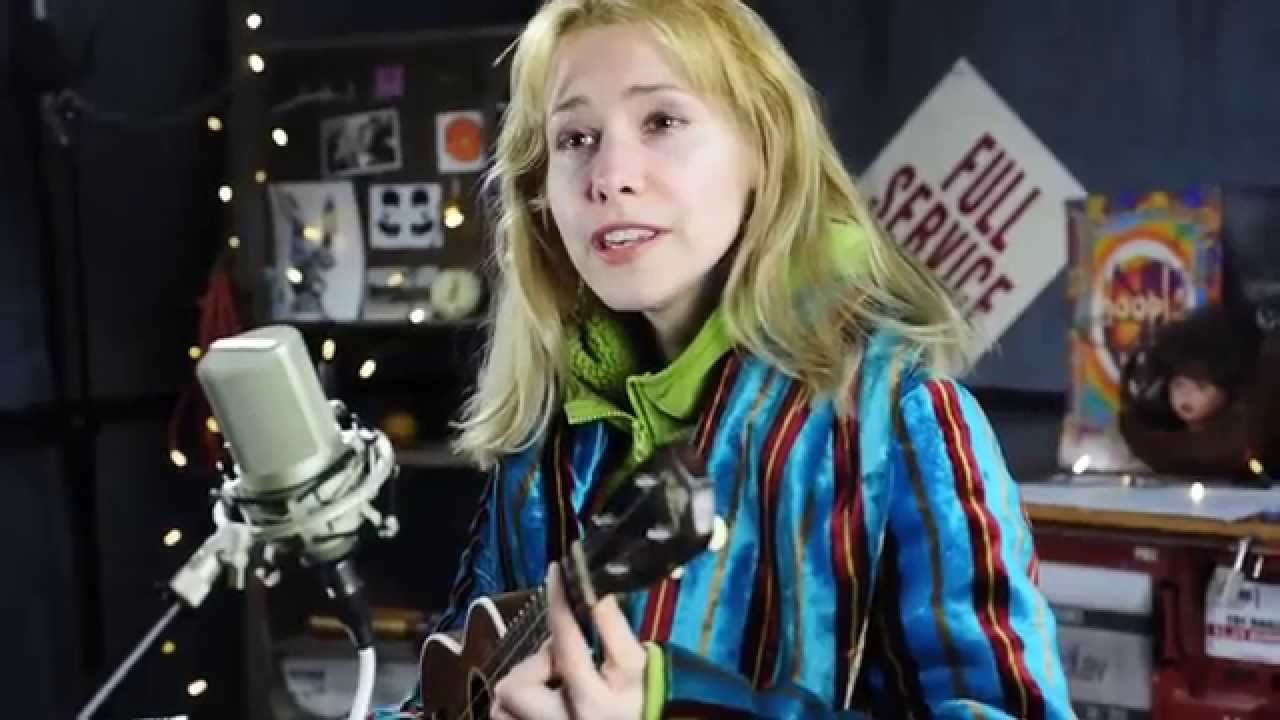 Nellie McKay - 'Bluebird' ::: Second Story Garage
