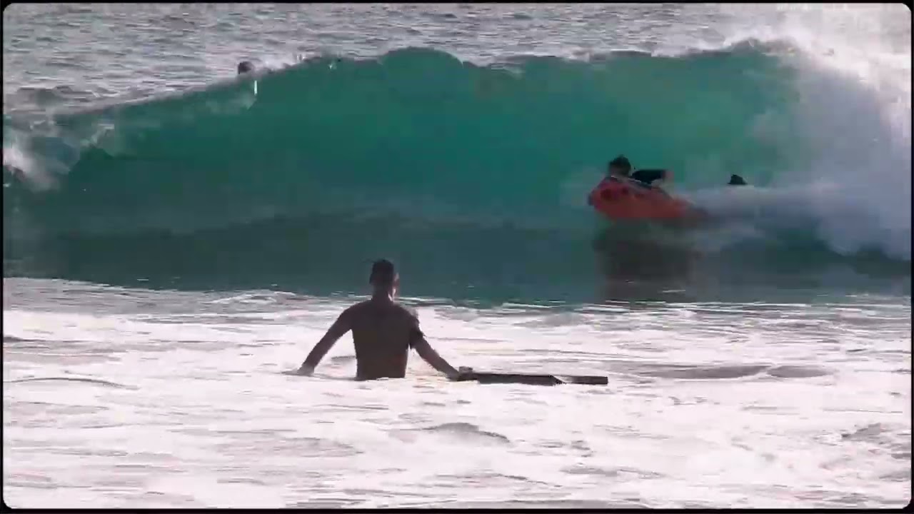 Bodyboard en las mujeres/ NEVERSTOPARTEM X GADIEL MARTEL