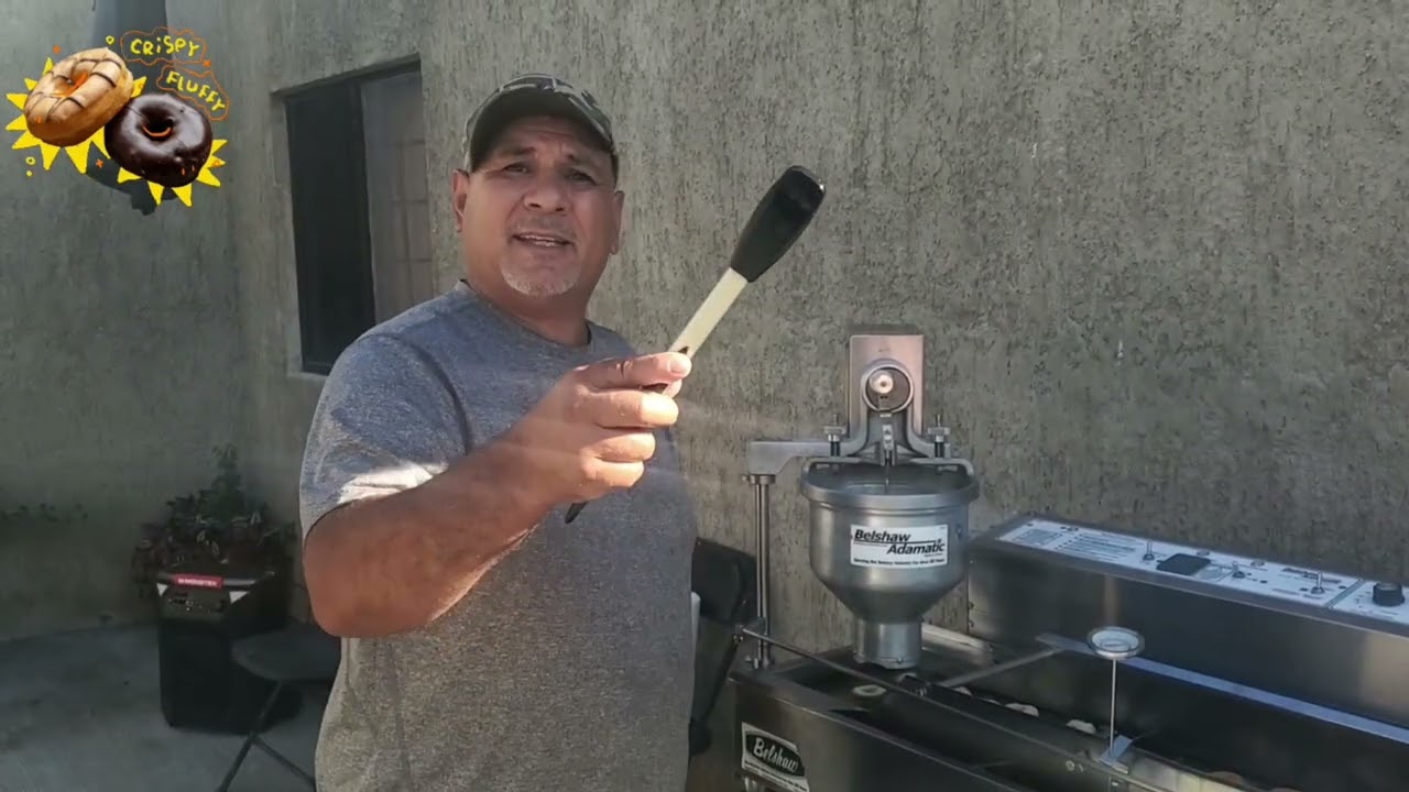 haciendo mini donuts en la cochera de mi
