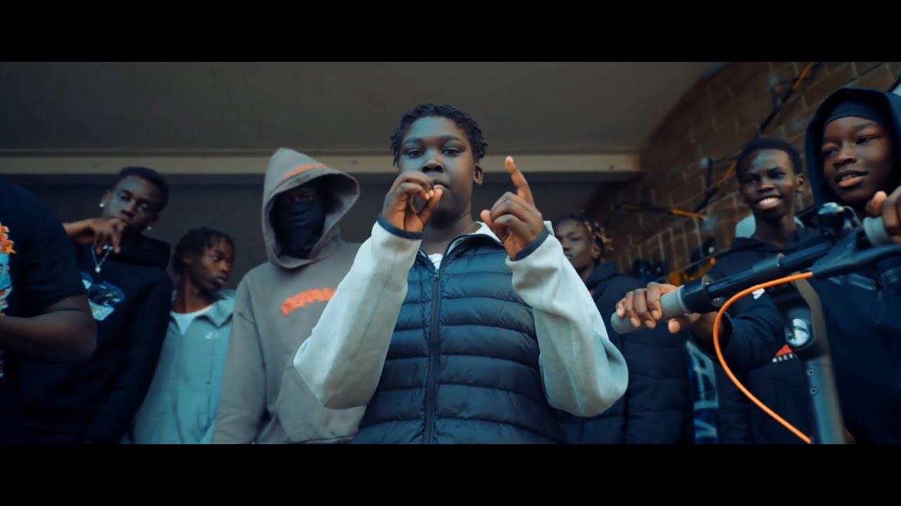 marbarrose - Hundredd (Official Musik Video)
